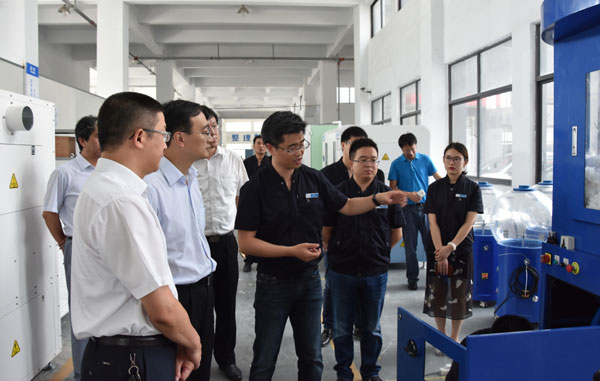 The group of municipal party secretary of Changshu city has survey and visit to Bealead