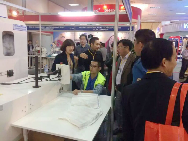Bealead Down-Filling machine have been accepted in Southeast Asian market. Bealead has attend the exhibition at Hanoi, the benefits are to the new and also the old customers.