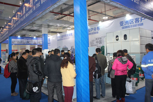 Bealead Fully-automatic Down Quilt Filling Machine Made its Debut on Xiaoshan Down Fair