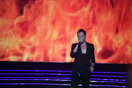 A Night of Gratefulness and Passion